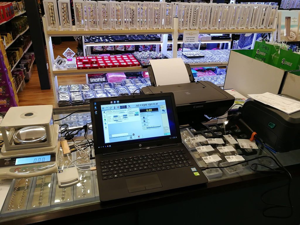 55807320_2110144639103642_8414861923899670528_n